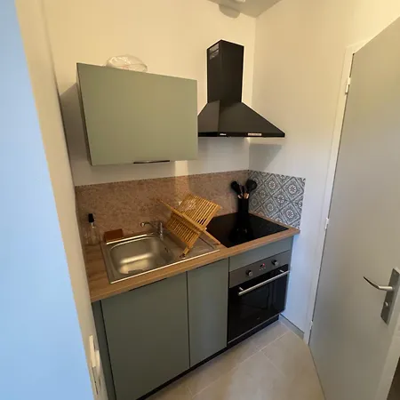 Pensee - Proche Centre Mayenne